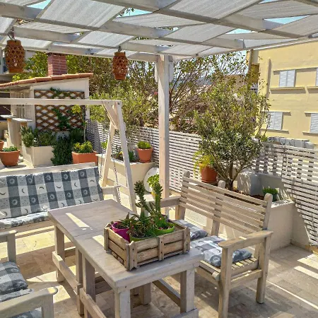 Sea View Roof Garden Appartement