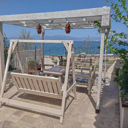 Sea View Roof Garden Apartment Kiaton