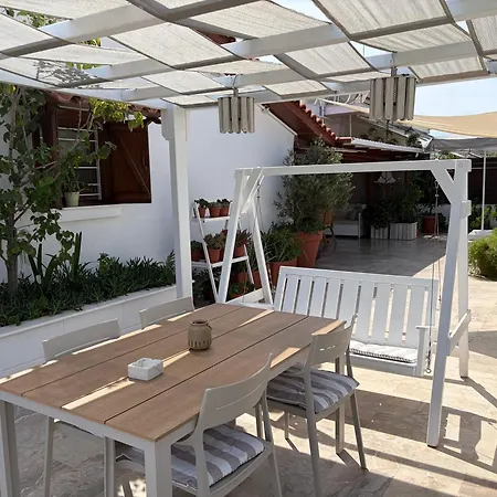 Sea View Roof Garden Appartement Kiáton