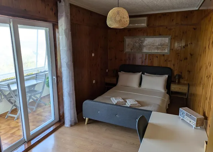 Sea View Roof Garden Kiáton